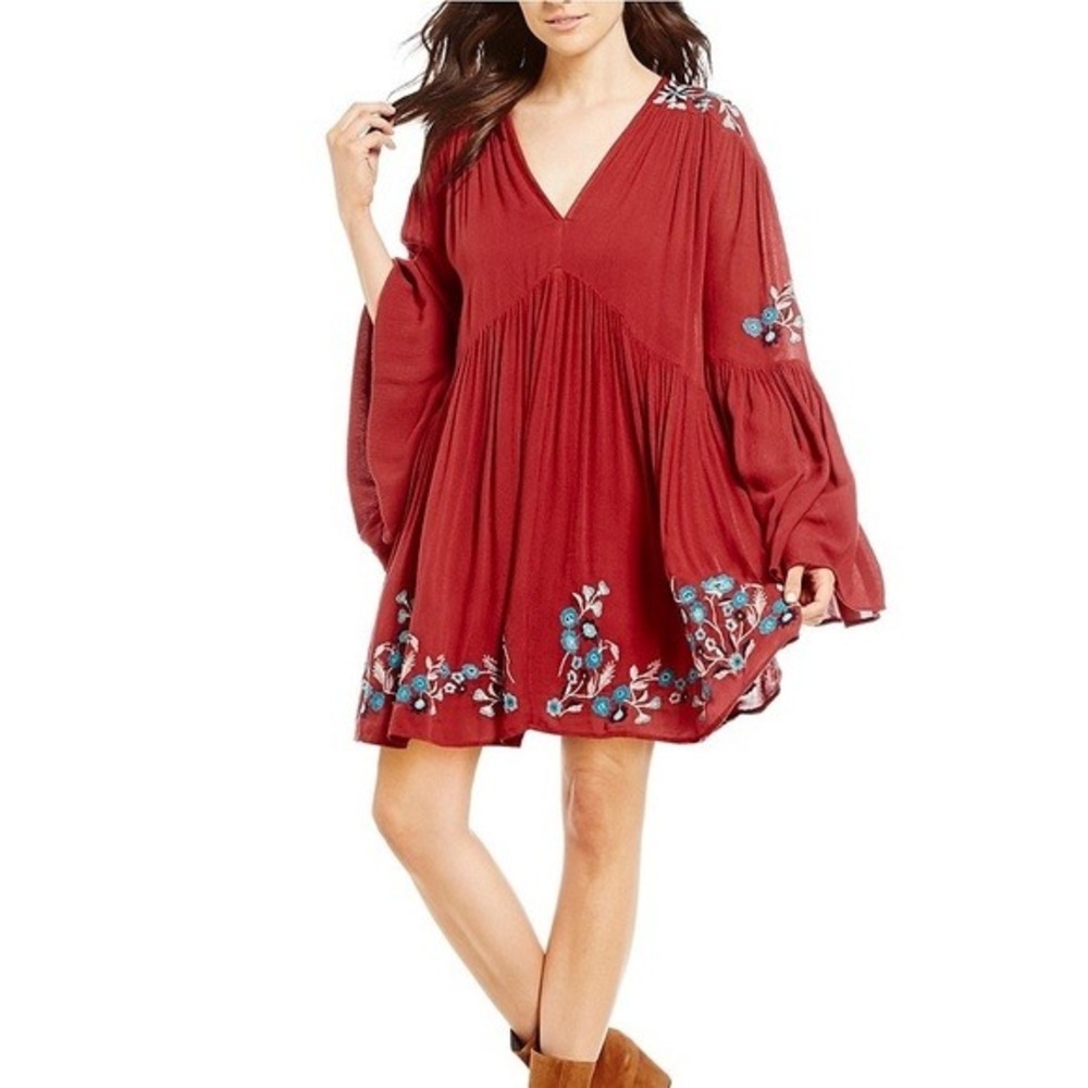 Free People Te Amo Red Embroidered Bell Sleeve Dress Women Size M Boho Hippie